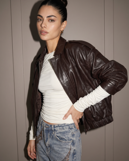 Workflow - woman_G04 TOP_2026-09-08_19-00-11
